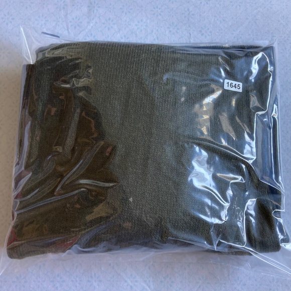 New Old Navy women’s cardigan - Picture 6 of 6